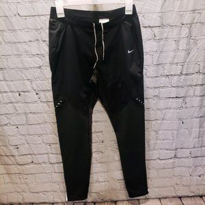 Nike Dri-Fit joggers size M